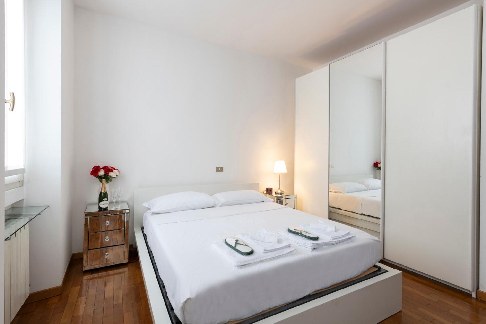 Bnbutler - Marghera - Luminoso Bilocale In Edificio Stile Vecchia Milano Leilighet Eksteriør bilde